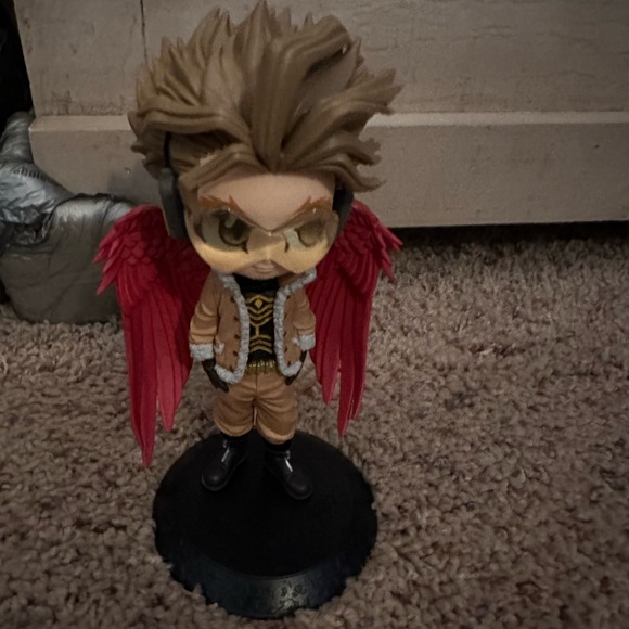 My Hero Academia Hawks Qposket Q Posket Type B Figure NEW *US SELLER* - Picture 7 of 7